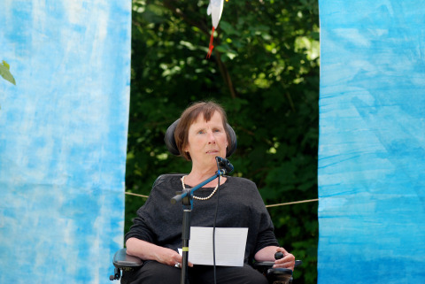 Birgit Stenger erhält Matthias-Vernaldi-Preis für selbstbestimmtes Leben. Foto: Julia Meumann